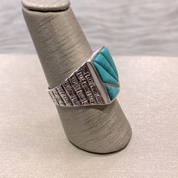 Sterling Silver Navajo Design Ring With Turquoise Sunrays - Picture 4 of 6